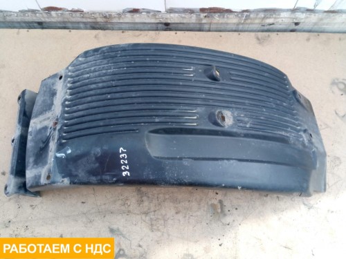 Крыло переднее правое