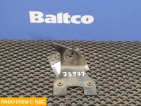 Кронштейн тормозной трубки правый